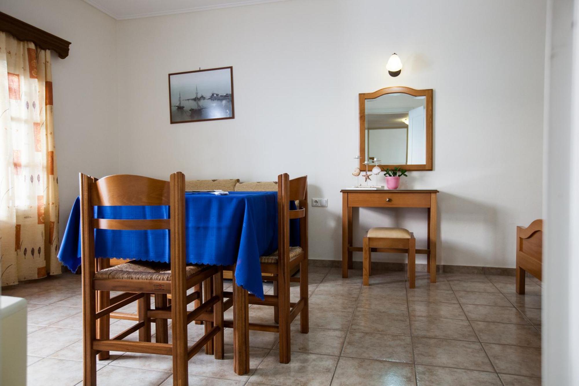 Golden Bay Aparthotel Agios Prokopios  Exterior foto